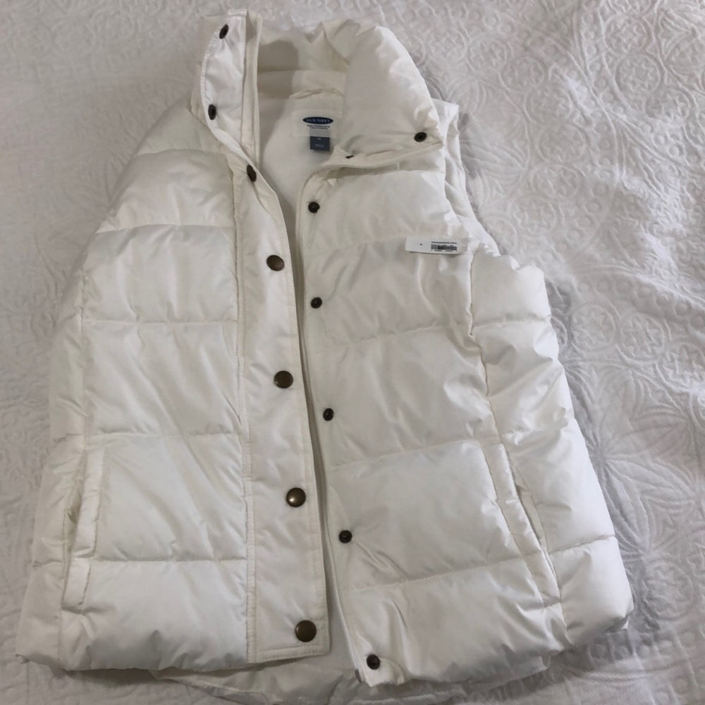 Old Navy Vest New!